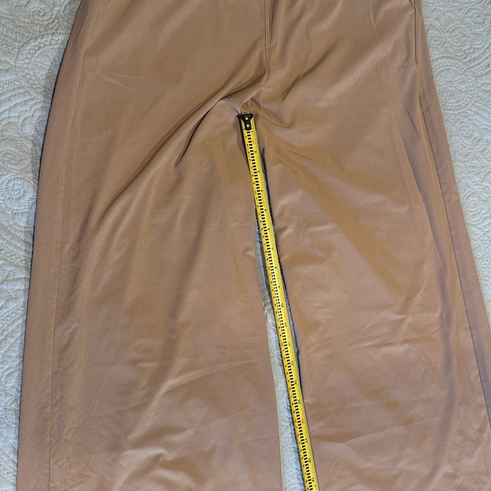 Vuori Wide-Leg Pants in Camel